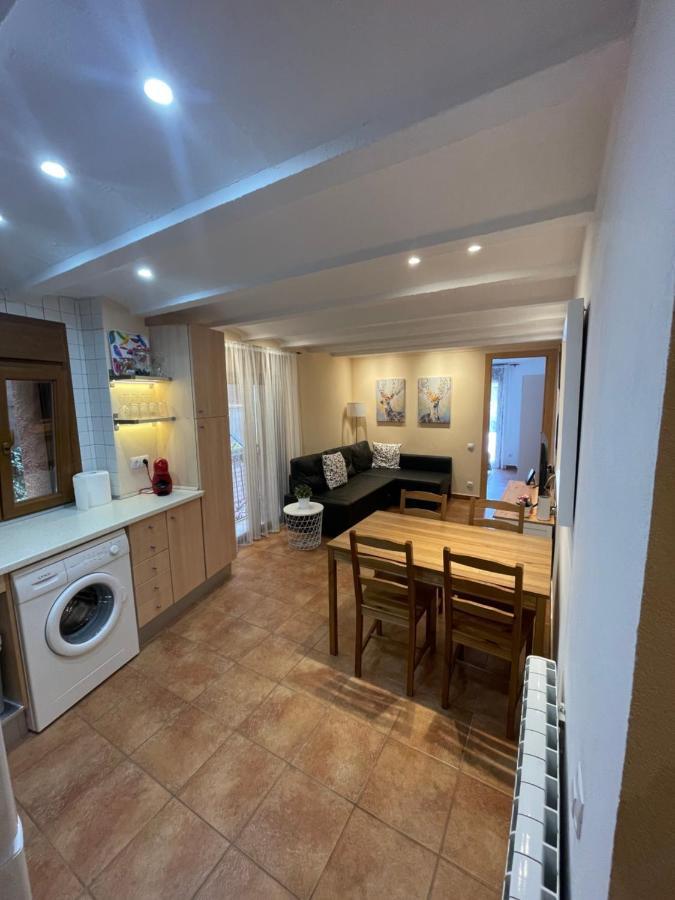 Apartamento con encanto El Pont de Suert Bagian luar foto